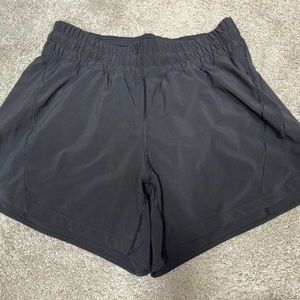 Lululemon Track That 5” HR short Black- Size 10